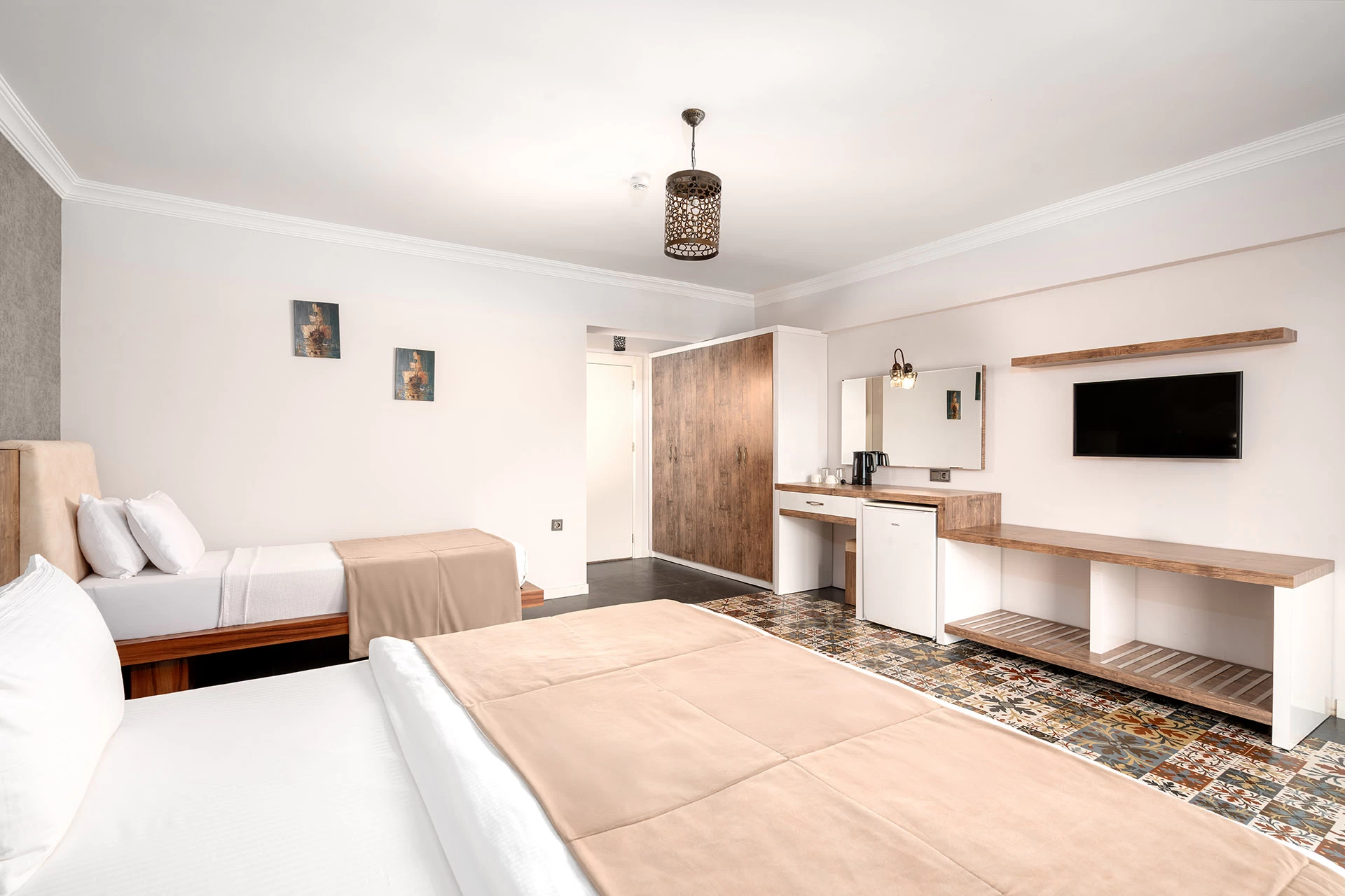 deniz-bahce-manzarali-oda-3