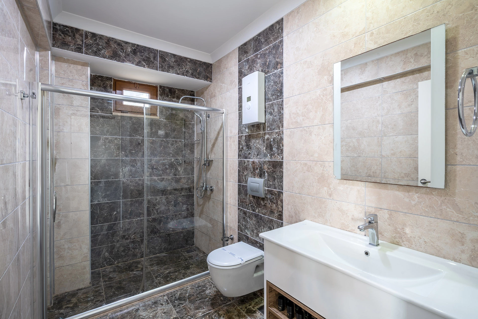 deniz-bahce-manzarali-oda-4