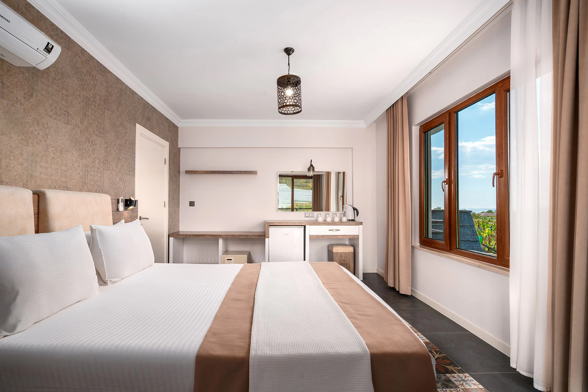 dag-manzarali-suit-oda-0